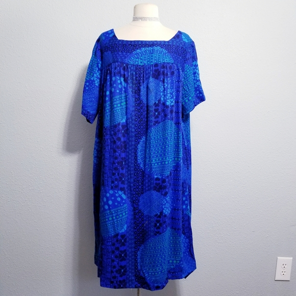 Vintage Dresses & Skirts - Vintage 60's metal zipper Hawaiian print mumu party dress